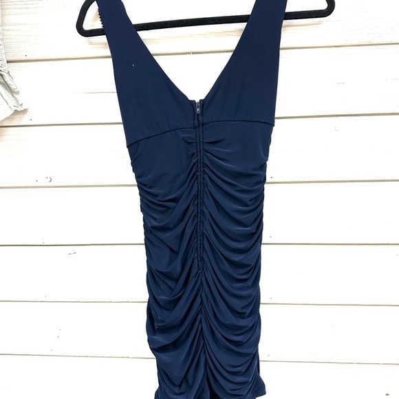 Windsor Blue Sheath Mini Dress V-Neck Sleeveless Cocktail - Picture 5 of 7